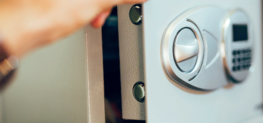 Fingerprint Safe Openers in Sunnyslope, CA